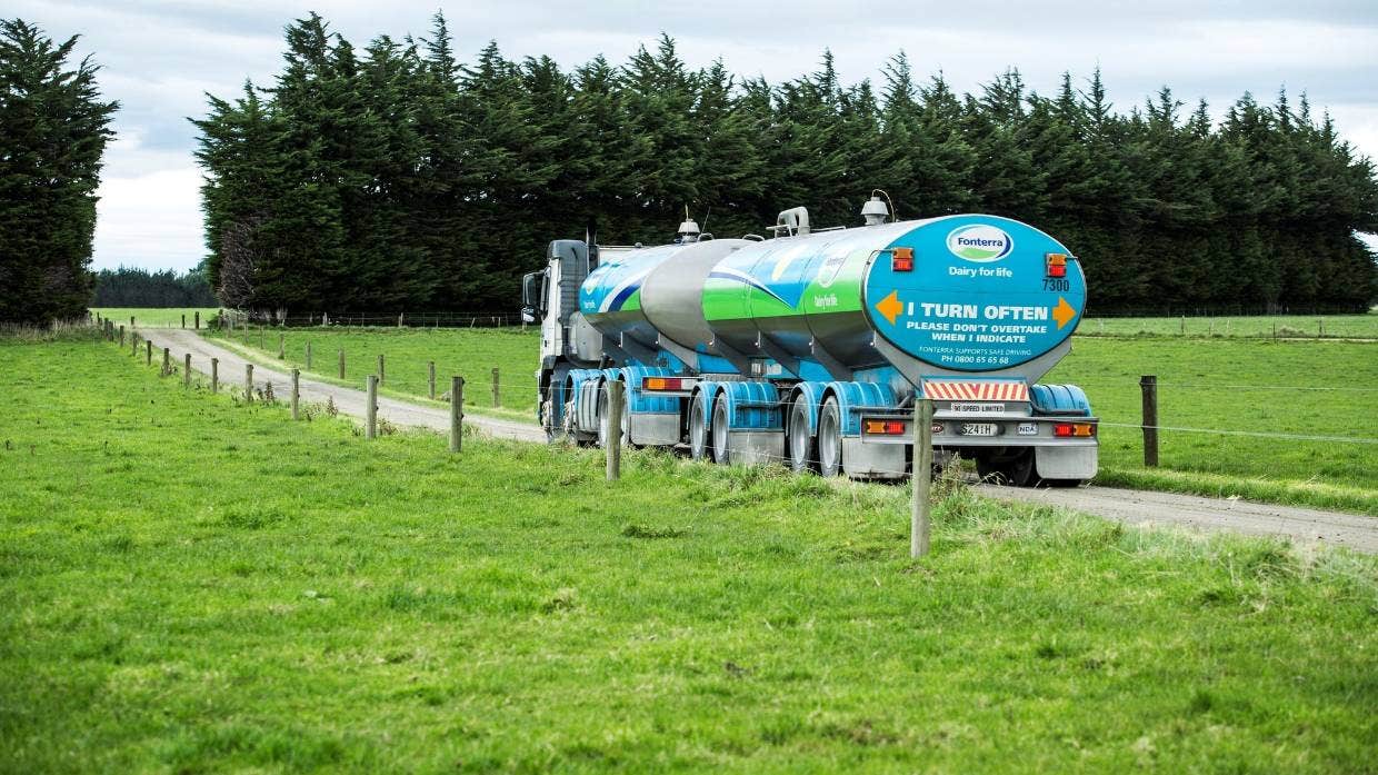 Fonterra warns it risks losing customers, faces trade barriers if it doesn't meet sustainability expectations